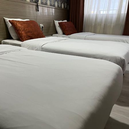 Hotel Metro İzmir Buitenkant foto