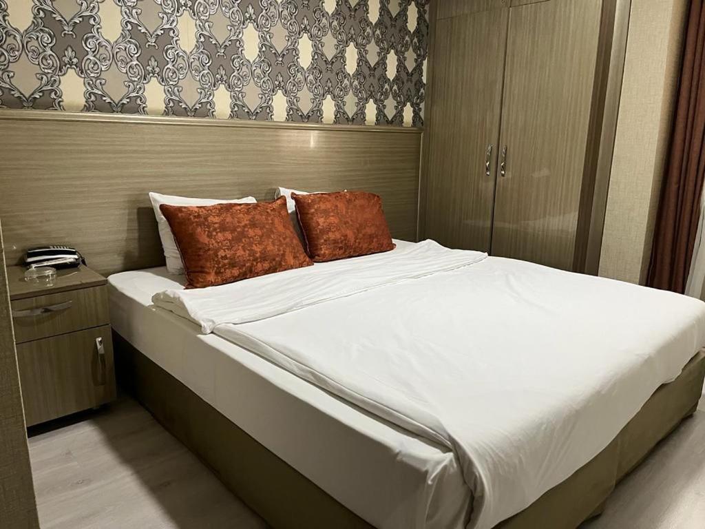 Hotel Metro İzmir Buitenkant foto